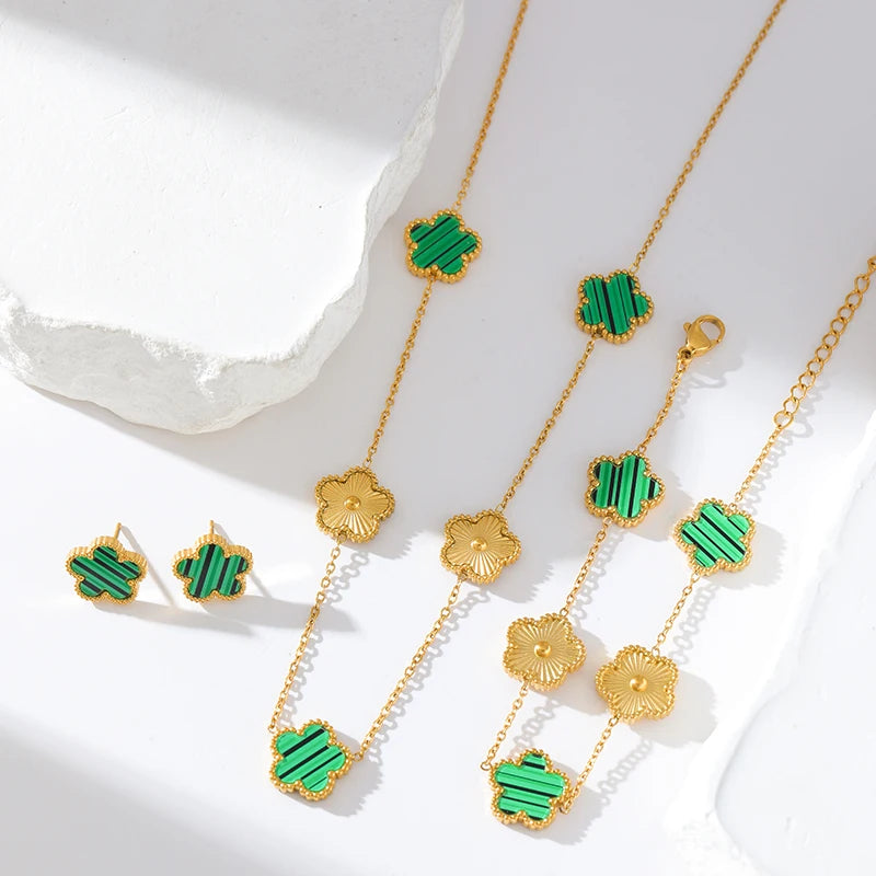 The Emerald Green Clover Bracelet